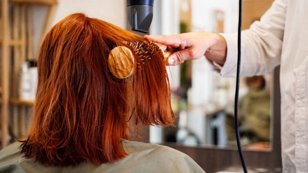 Formation technique de coiffage et brossage professionnel Bio Hair